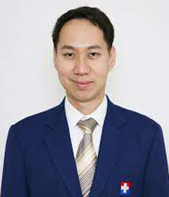 Dr. Parit Mekaroonkamol